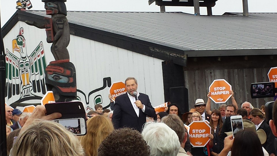 Mulcair makes a stop in the Comox Valley