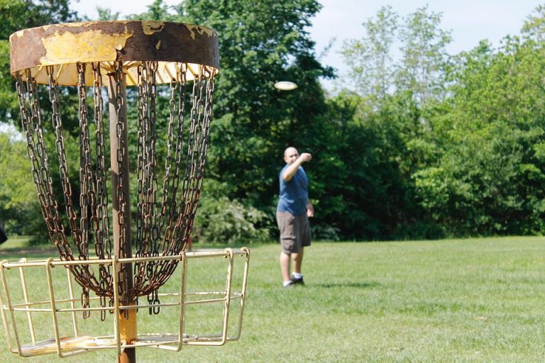 Disc Golf Proving Popular in Powell River