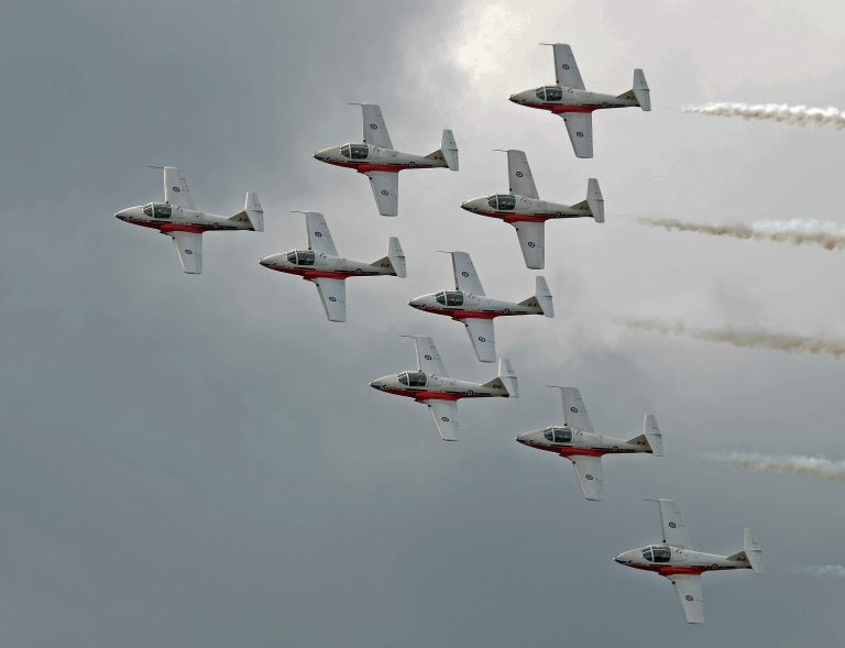 Comox Valley airspace to close regularly for Snowbirds practice