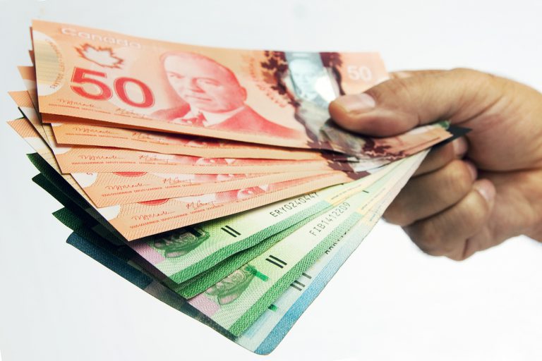 Million-dollar Lotto Max ticket sold in Courtenay