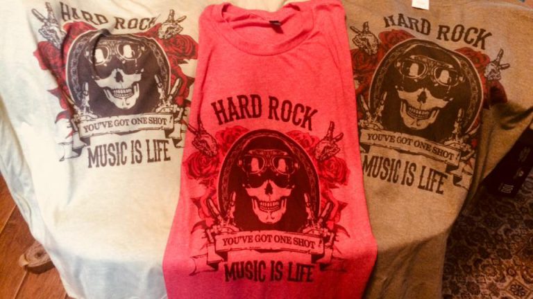 Local singer’s promotional t-shirts stolen