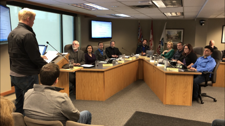 Courtenay council officially asking fossil fuel companies to help with climate costs
