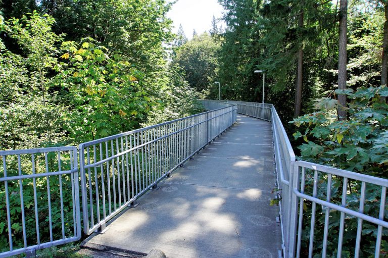 Repairs to close McGuffie Creek bridge