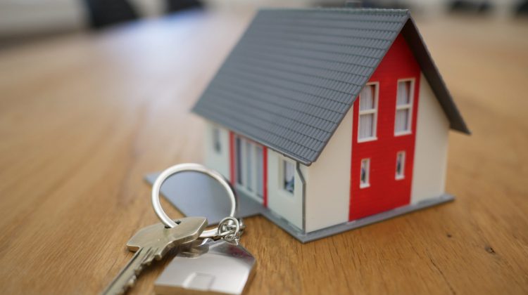 Real estate market slows down, inventory increases to close out 2022