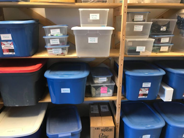 United Way seeking donations of hygiene products, masks for those in need