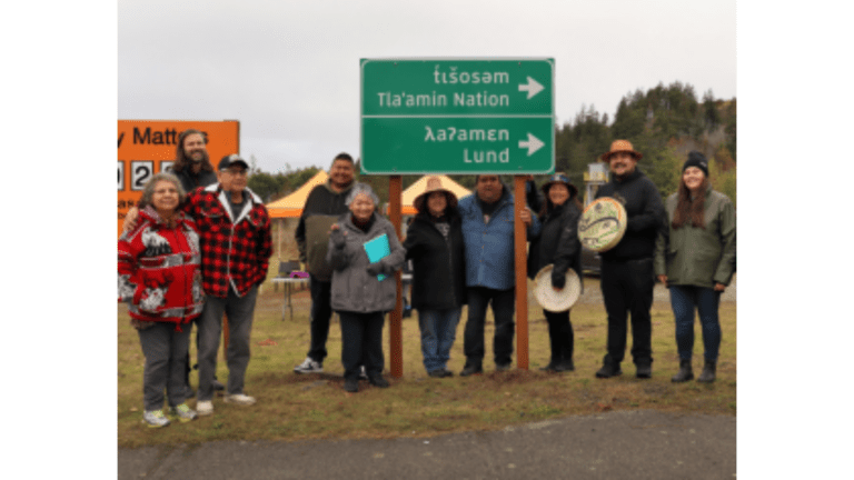 New dual-language highway signage installed in Tla’amin territory