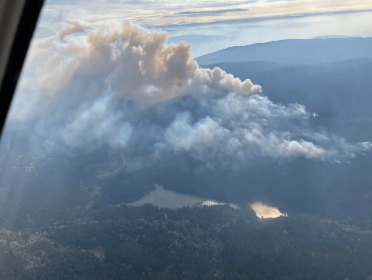 State of emergency ends around Clowhom Lake fire